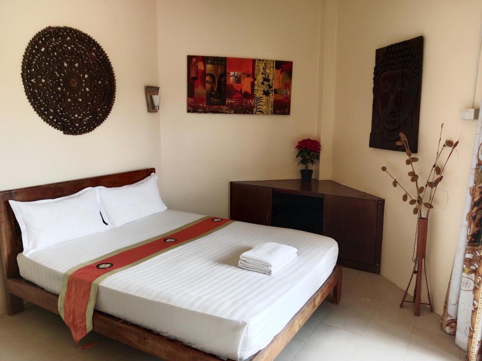 Baan Tropicana Mae Nam Extérieur photo