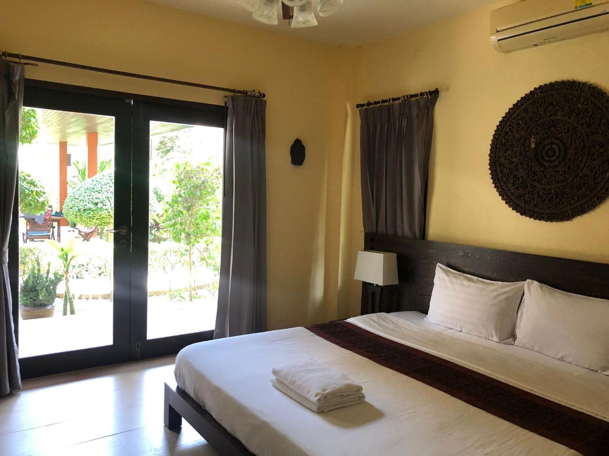 Baan Tropicana Mae Nam Extérieur photo